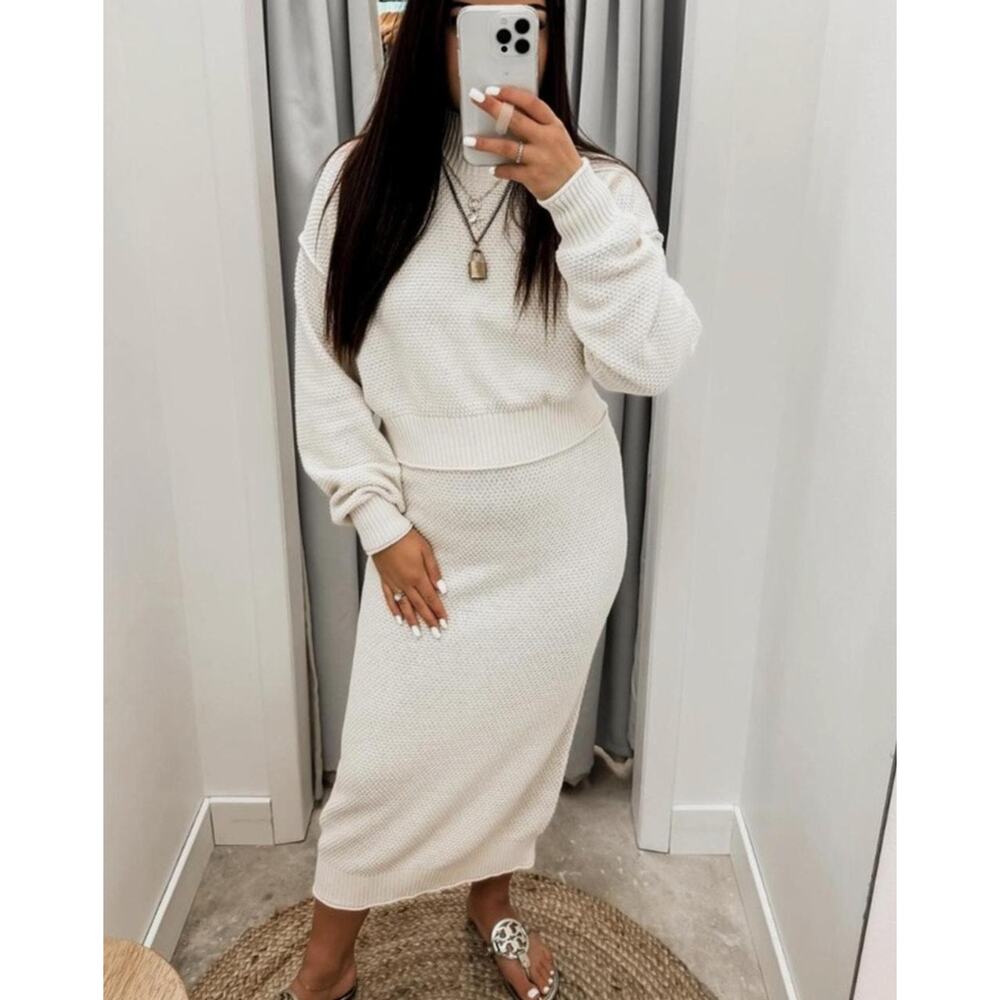FREE PEOPLE Hailee Sweater Skirt Set in Powder Sand Size Small
